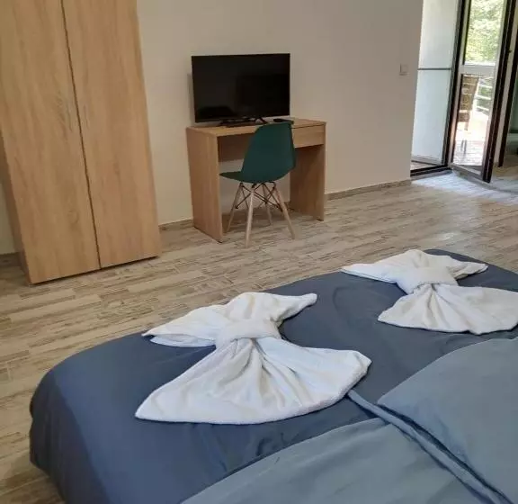 پانسیون Villa Pita