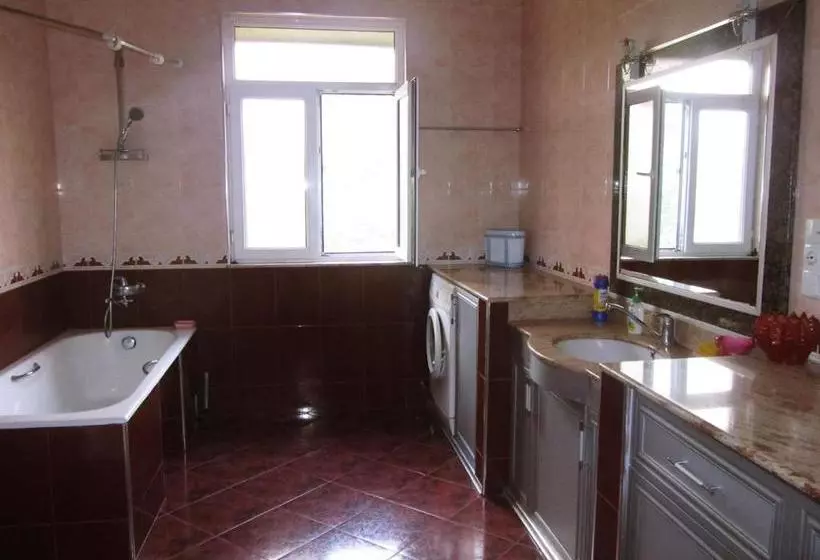 پانسیون Gonio Apsaros House