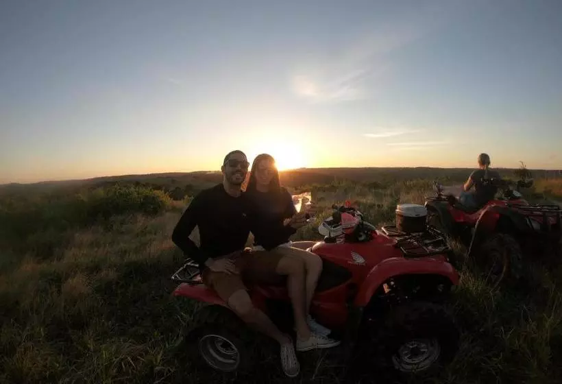 ペンション Pousada Estação Bananeiras