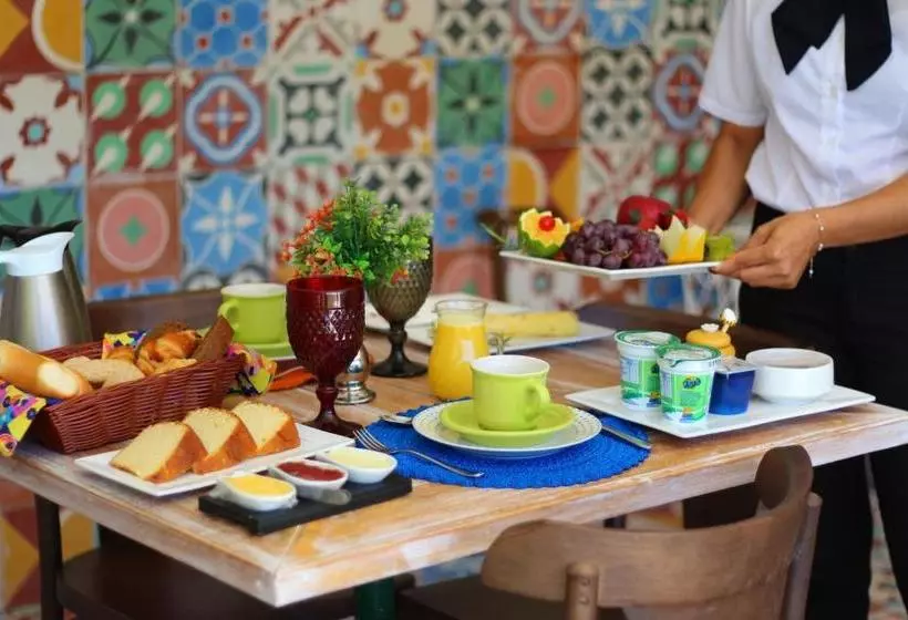 ペンション Pousada Estação Bananeiras