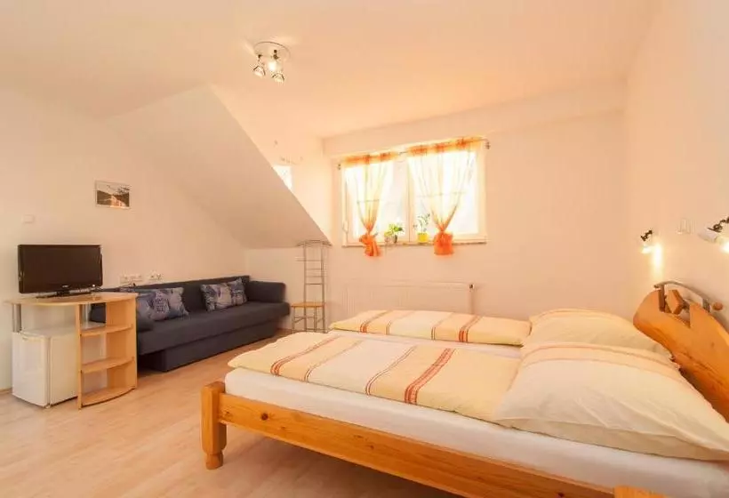 ユースホステル Lug Ins Land