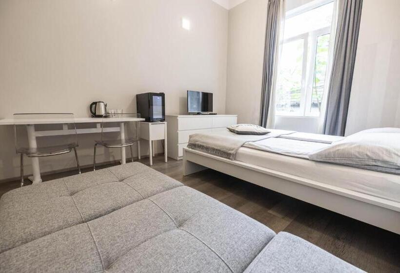 پانسیون 4flats