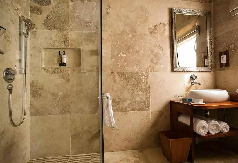 ペンション Mavuta Manor