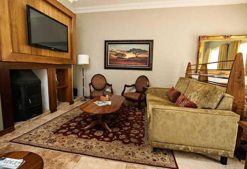 פנסיון Mavuta Manor