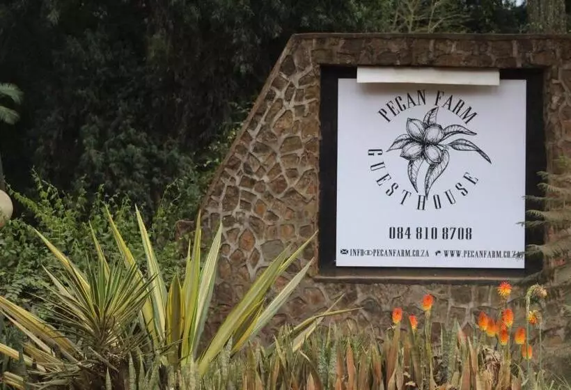 ペンション Pecan Farm Guesthouse