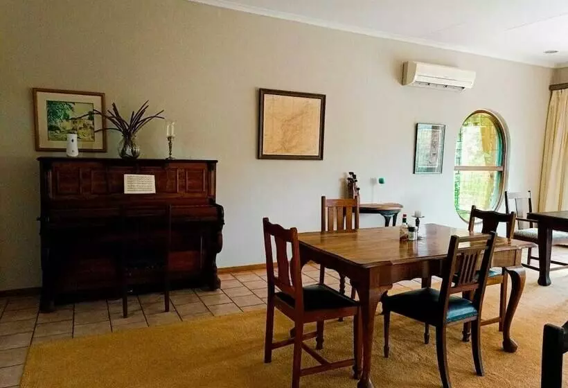 ペンション Pecan Farm Guesthouse