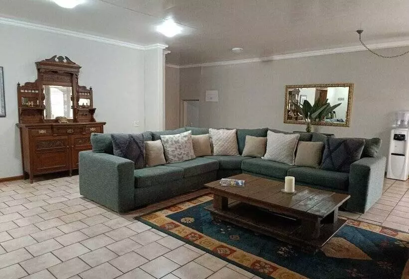 ペンション Pecan Farm Guesthouse