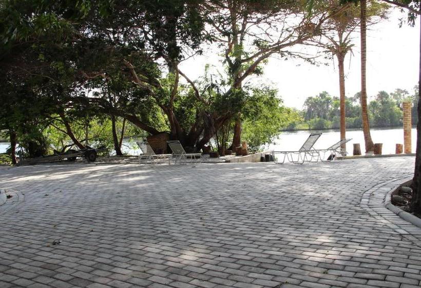 پانسیون Pousada Toca Dos Aventureiros