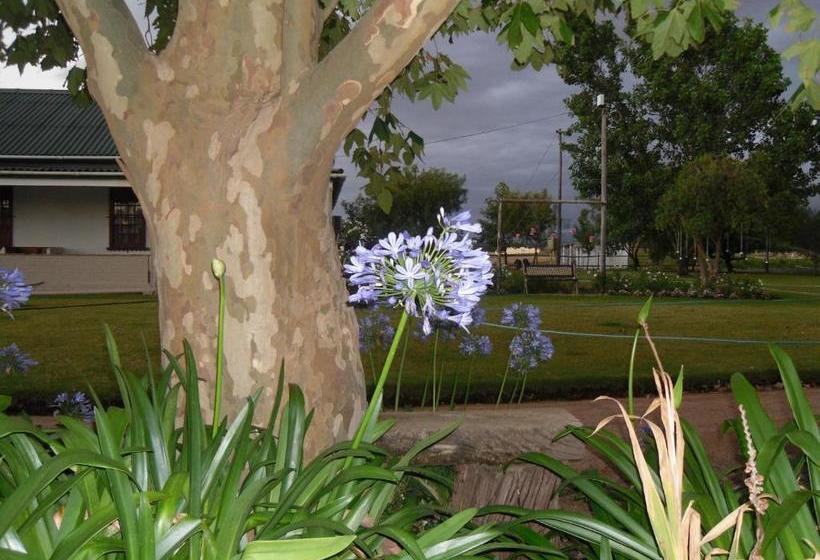 پانسیون Rooiheuwel Cottage