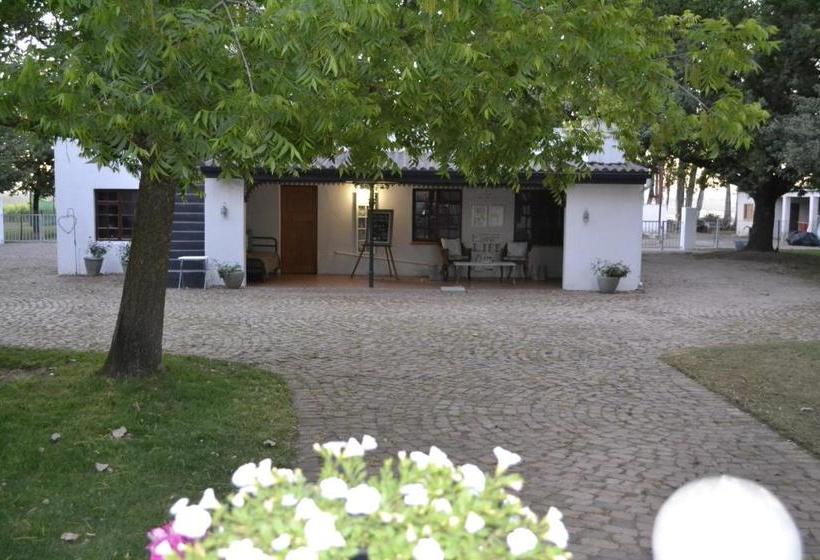 پانسیون Rooiheuwel Cottage