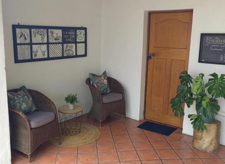 پانسیون Rooiheuwel Cottage