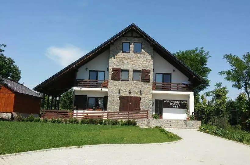 Agropensiunea Ioana