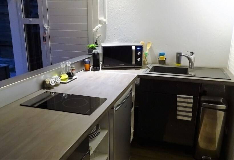 تختخواب و صبحانه Habitation Villa Les Cassias