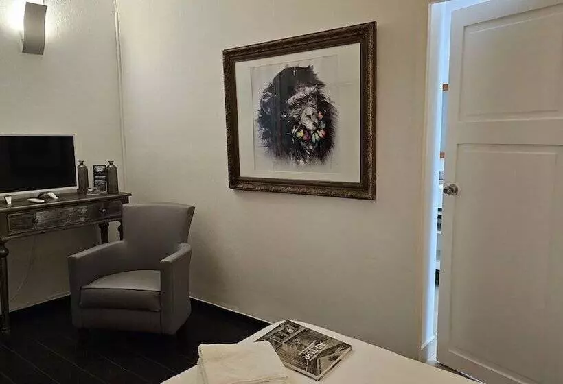 تختخواب و صبحانه Habitation Villa Les Cassias