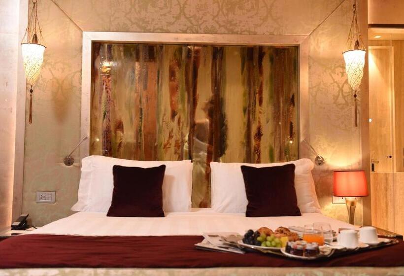 هتل Santa Croce Boutique