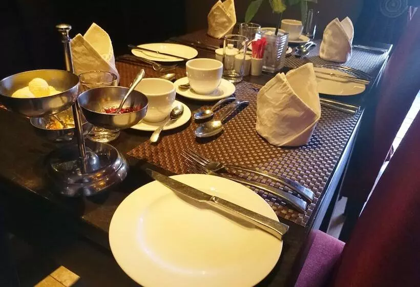 ペンション Cycad Guest House