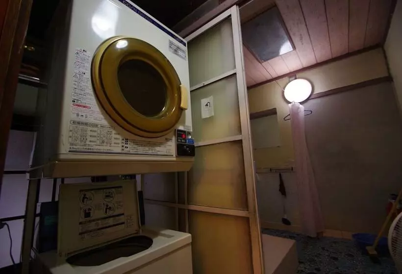 ペンション Kaiho Guesthouse Katsuzo   Hostel