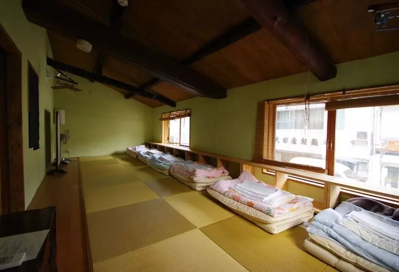 ペンション Kaiho Guesthouse Katsuzo   Hostel