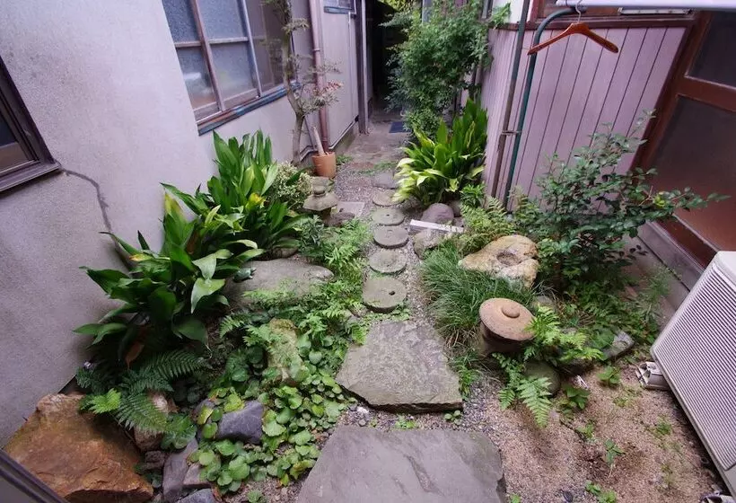 ペンション Kaiho Guesthouse Katsuzo   Hostel
