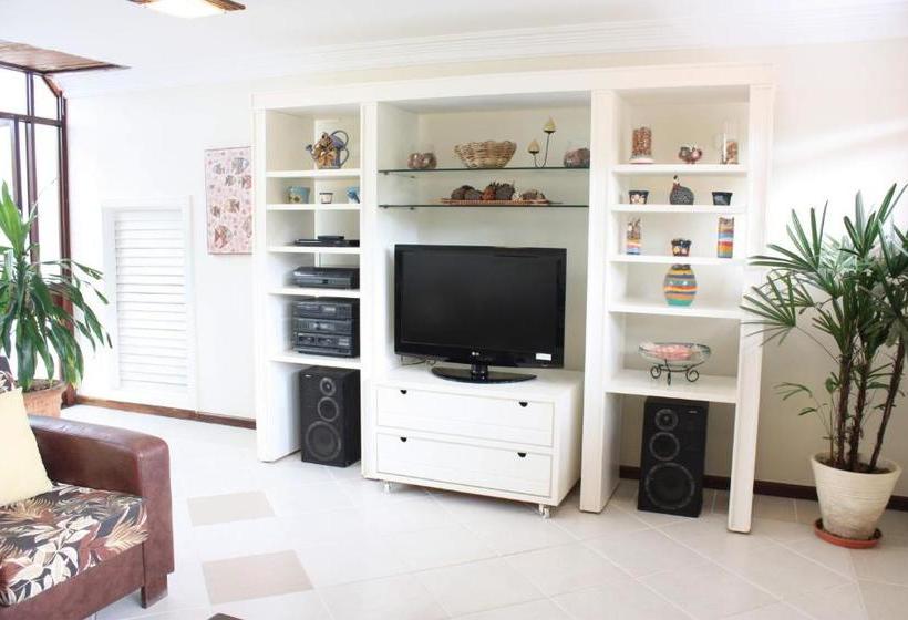 ペンション Pousada Do Almirante