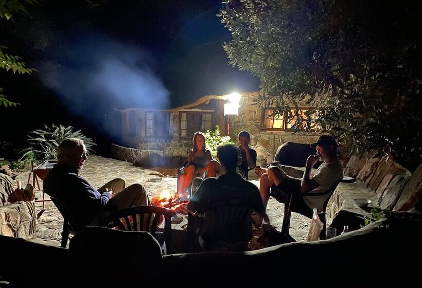 בית מלון כפרי Waterberg Cottages, Private Game Reserve