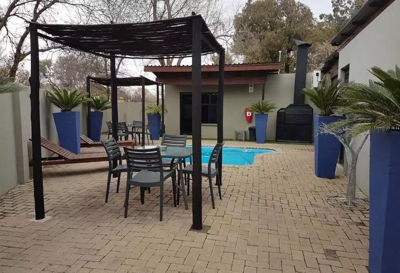 پانسیون A Contempo Guesthouse