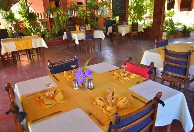 پانسیون Edena Kely