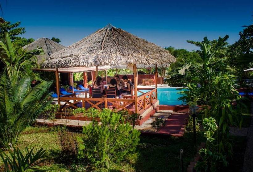 پانسیون Edena Kely