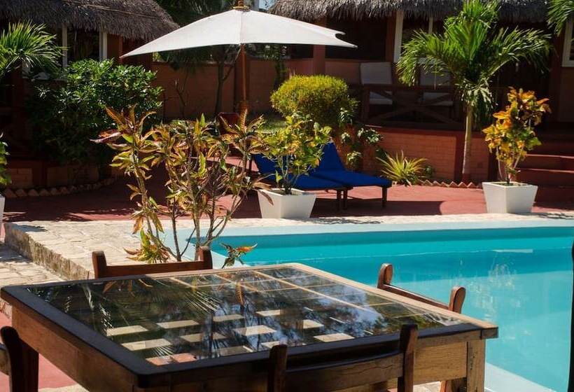 پانسیون Edena Kely