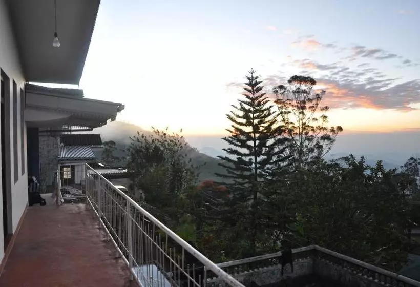 Majatalo Farah Guest Inn