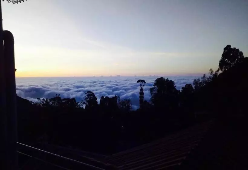 Majatalo Farah Guest Inn