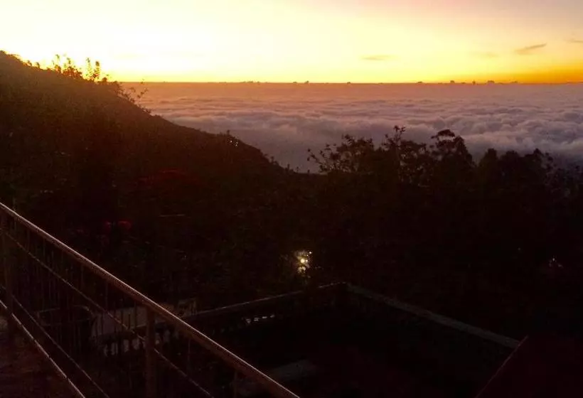 Majatalo Farah Guest Inn