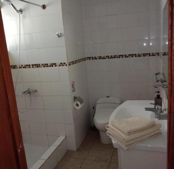 پانسیون Hostal Del Mimbre