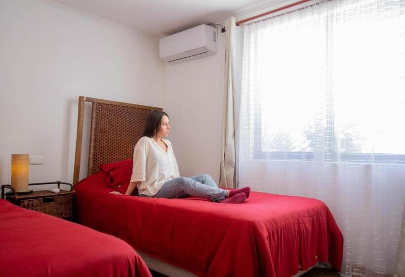 پانسیون Hostal Del Mimbre