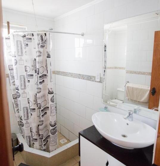 پانسیون Hostal Del Mimbre