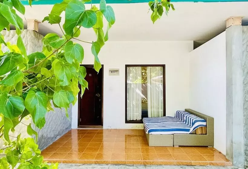 پانسیون Madi Finolhu Guesthouse