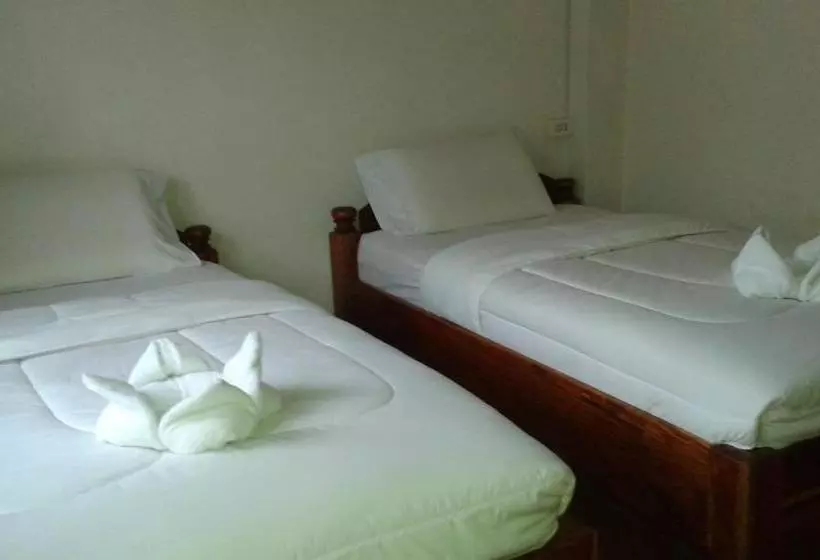 Majatalo Phonephithak Guesthouse