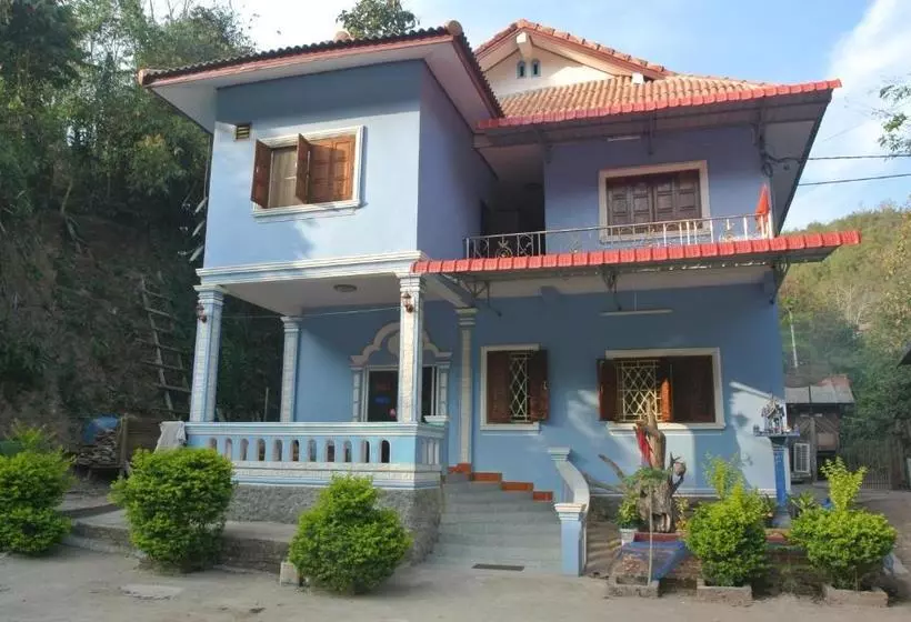 Majatalo Phonephithak Guesthouse