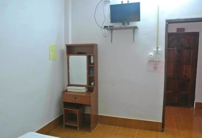 Majatalo Phonephithak Guesthouse