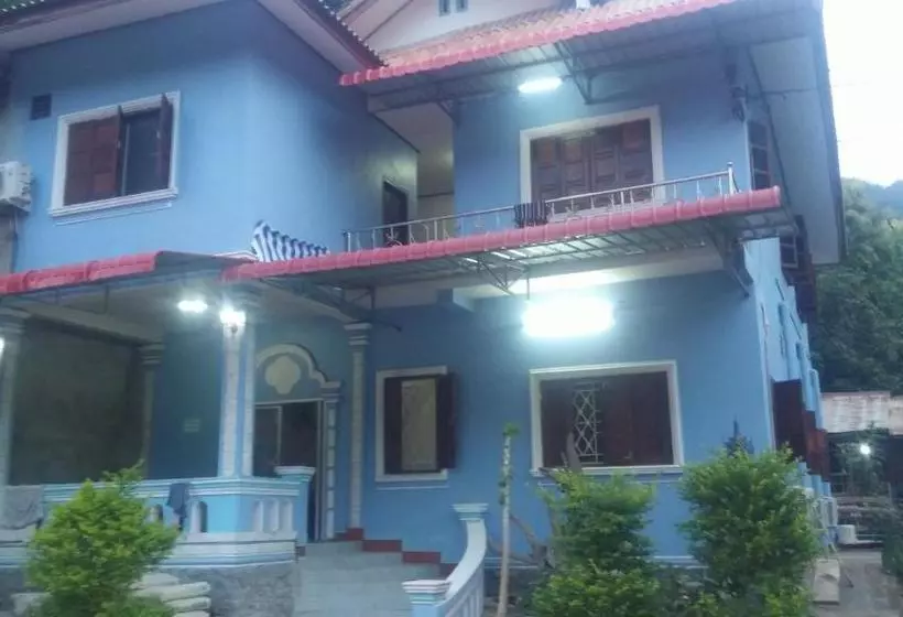 Majatalo Phonephithak Guesthouse