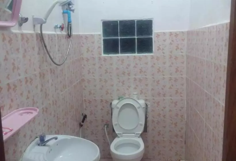 Majatalo Phonephithak Guesthouse