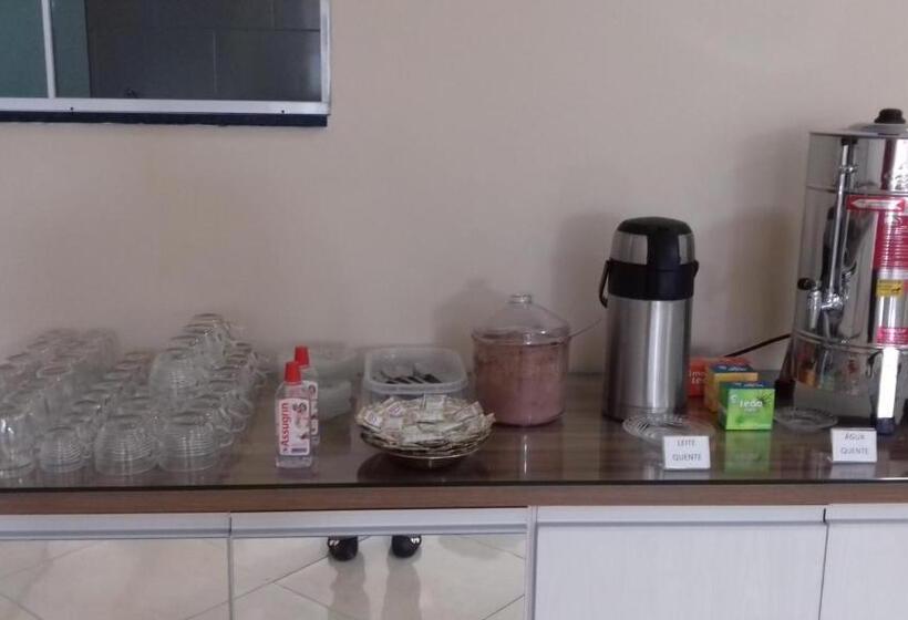 פנסיון Pousada Belezinha