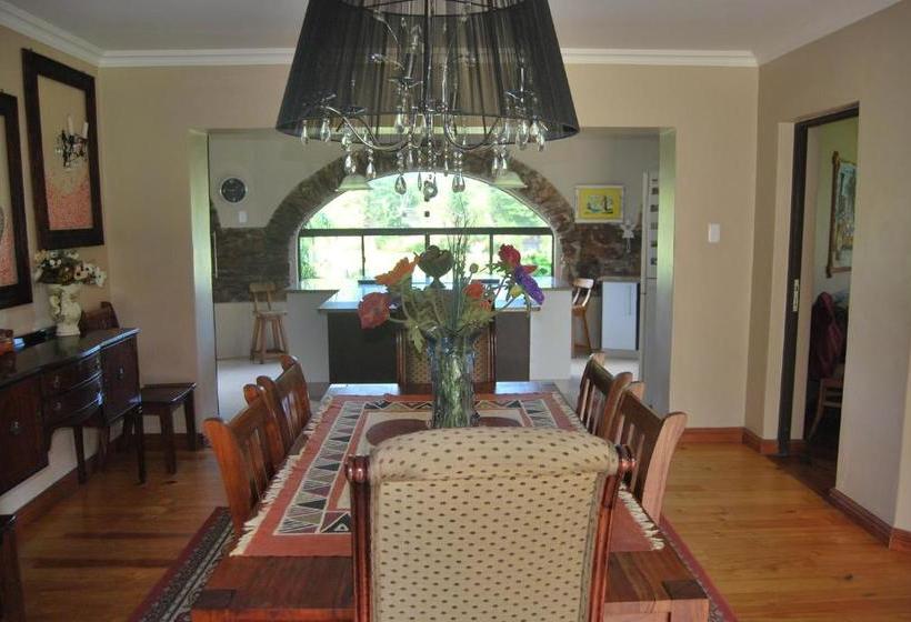 פנסיון 15 Witpeer Street Guesthouse