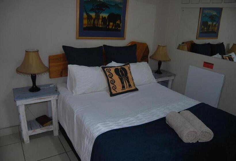 פנסיון 15 Witpeer Street Guesthouse