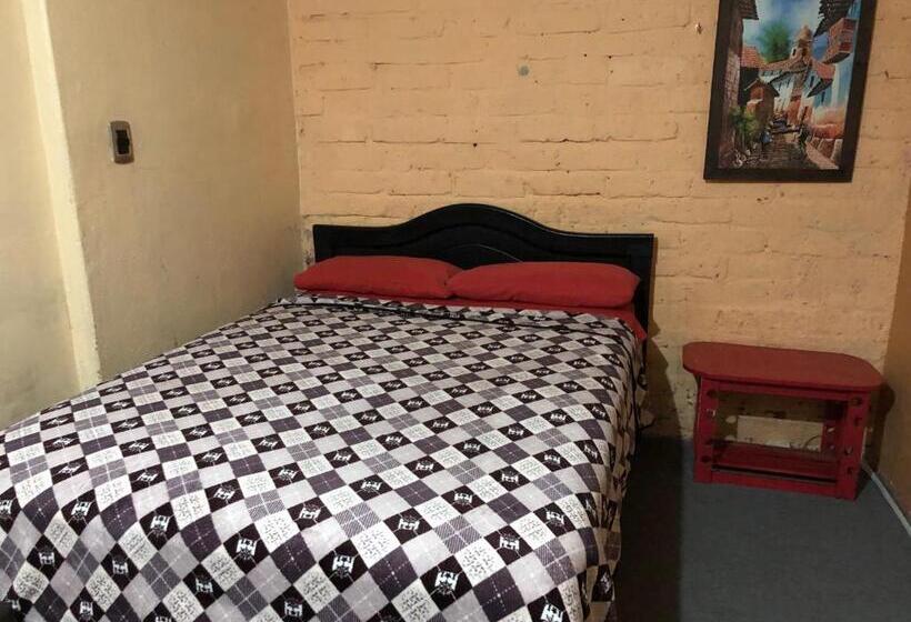 بنسيون Hostal Pachamama Lodge