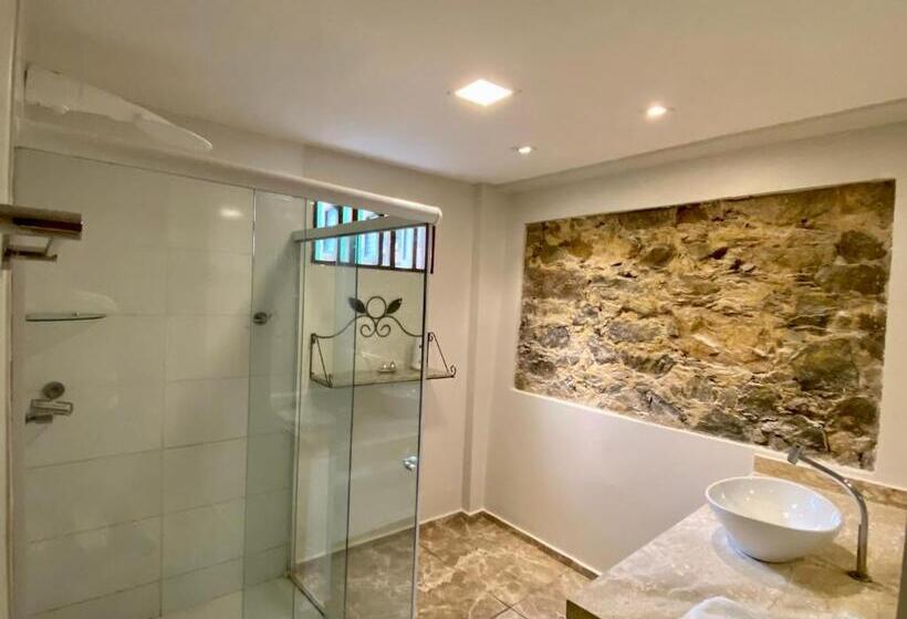 پانسیون O Canto Pousada