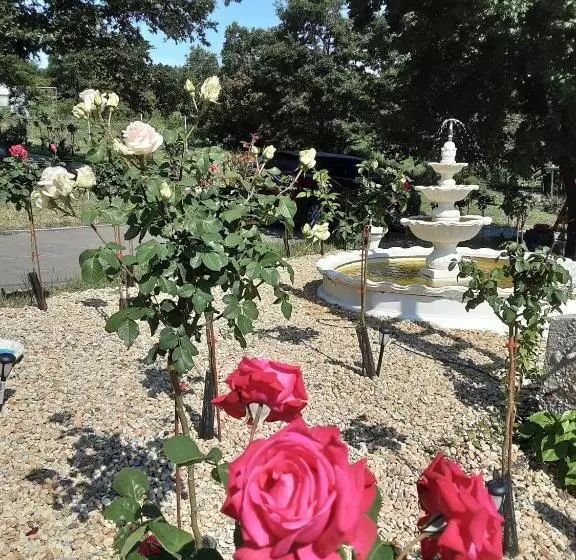 Majatalo Rózsapark Vendégház