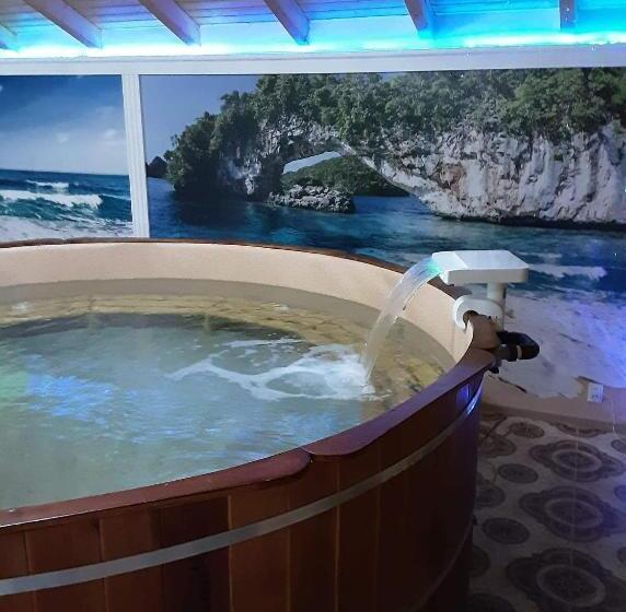 ペンション Rózsapark Vendégház