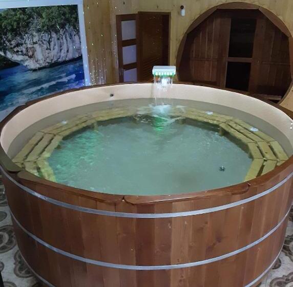 ペンション Rózsapark Vendégház