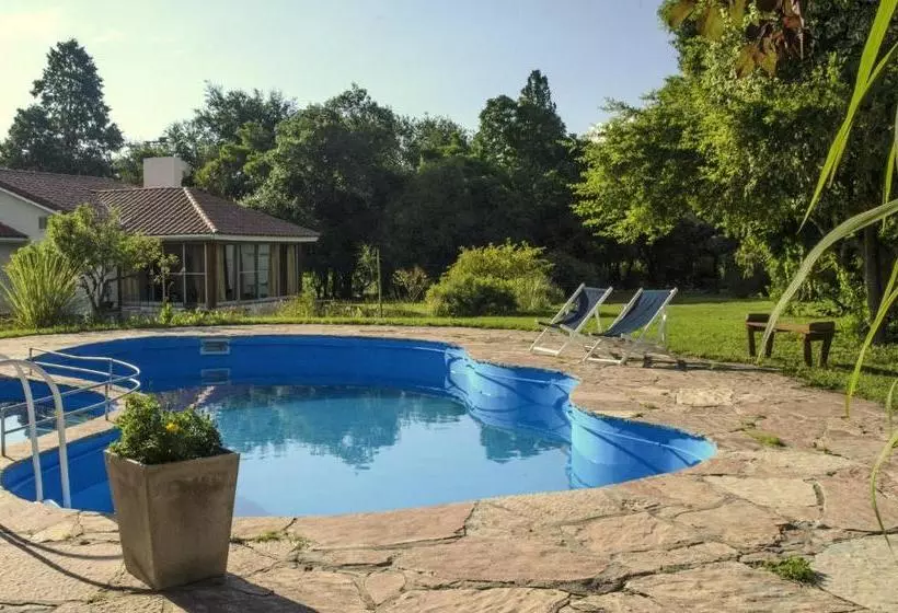 Retkeilymaja Quebrada Mansa